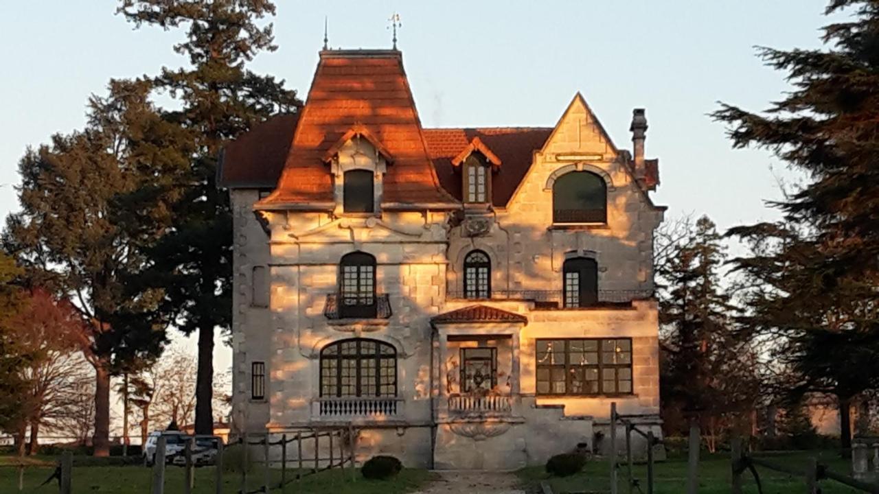 Villa Claude Cognac Exterior photo